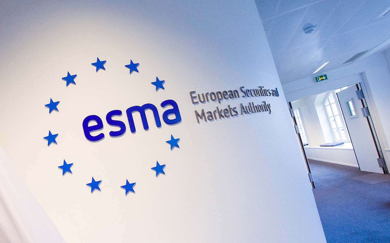 هيئة ESMA تسعى لإدخال صناعة التشفير في إطار MiCA التنظيمي