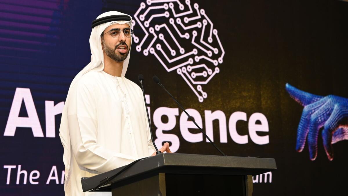 من العملات الرقمية إلى العقول الرقمية الإمارات العربية تريد أن تُصبح مركز عالمي للذكاء الاصطناعي
