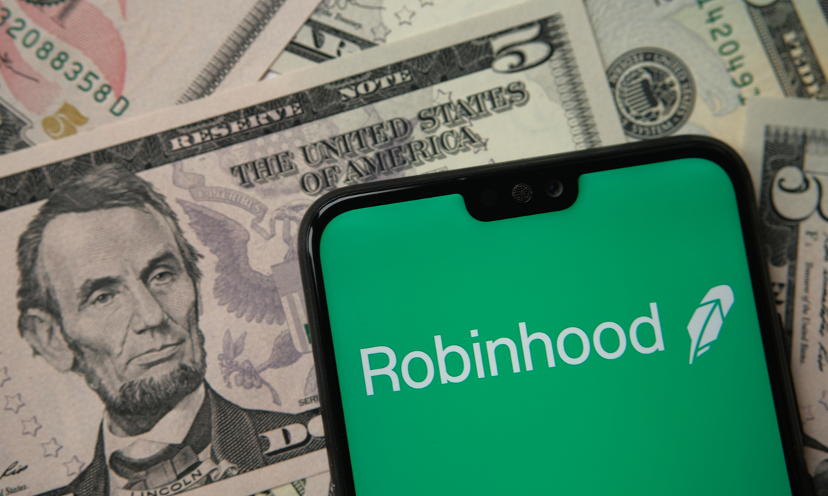 منصة Robinhood تفخر بأحجام تداول قيمتها 69.2$ مليون في يوليو رغم تراجع العملات المشفرة