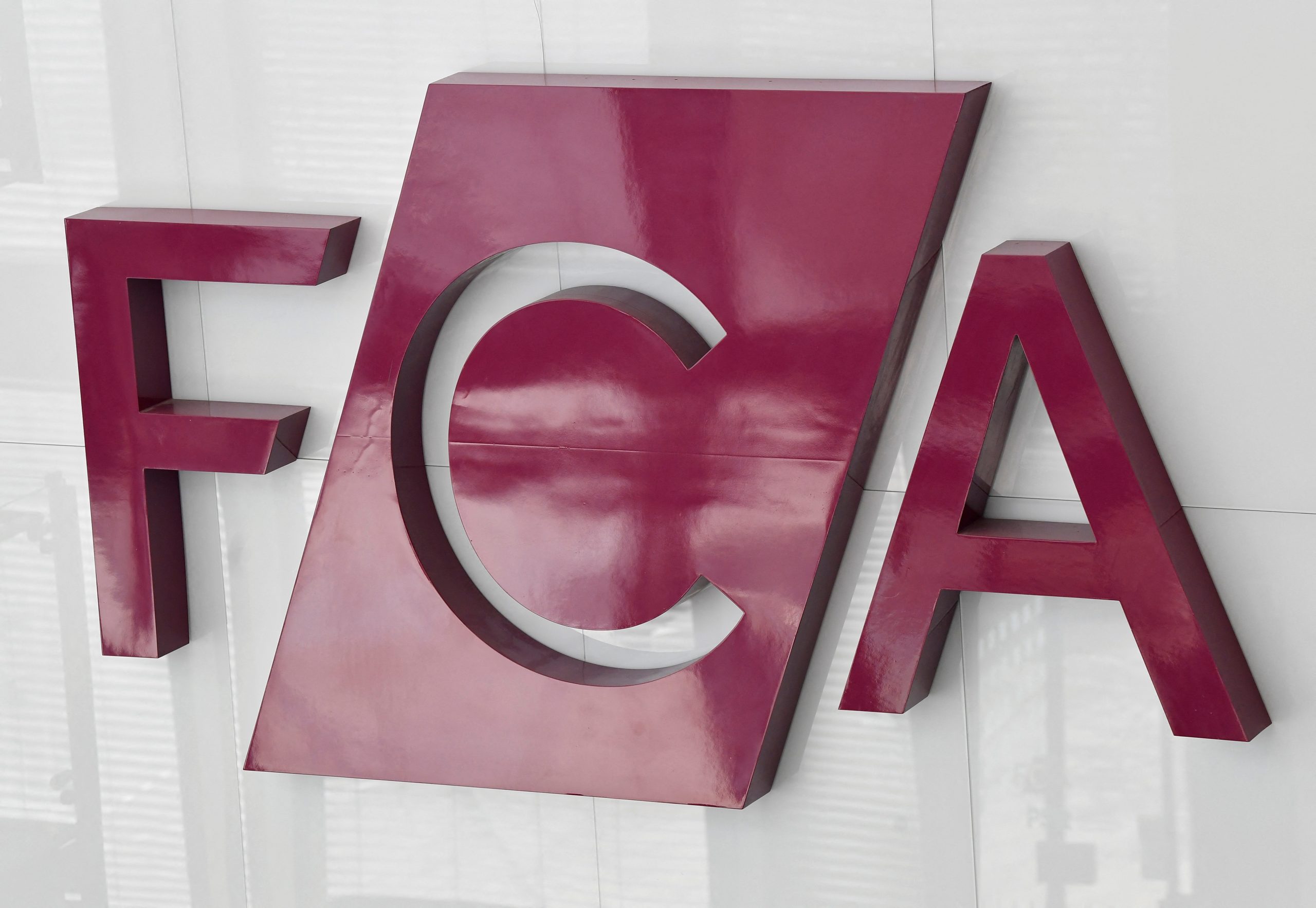 هيئة FCA تحذر من اقتراب الموعد النهائي لتنظيم العملات المشفرة