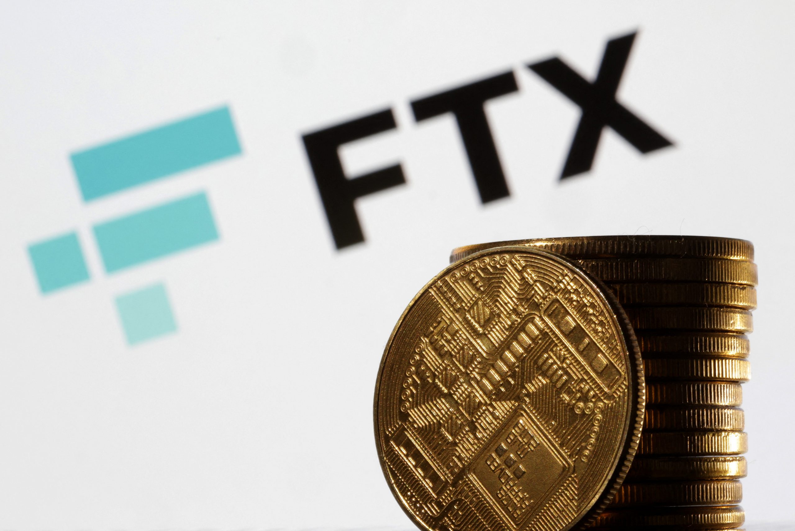 اف تي اكس FTX تحول 20 مليون دولار من المحافظ الباردة إلى بورصات العملات المشفرة، بما في ذلك بينانس Binance