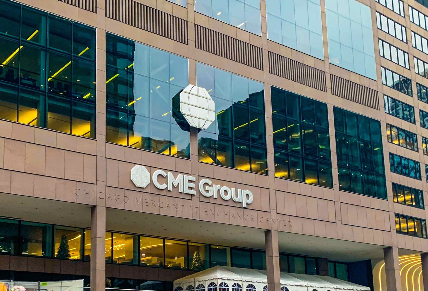 سي ام اي جروب CME Group تتطلع إلى عمليات الاستحواذ بعد ثلاث سنوات من نمو الأرباح برقم مزدوج
