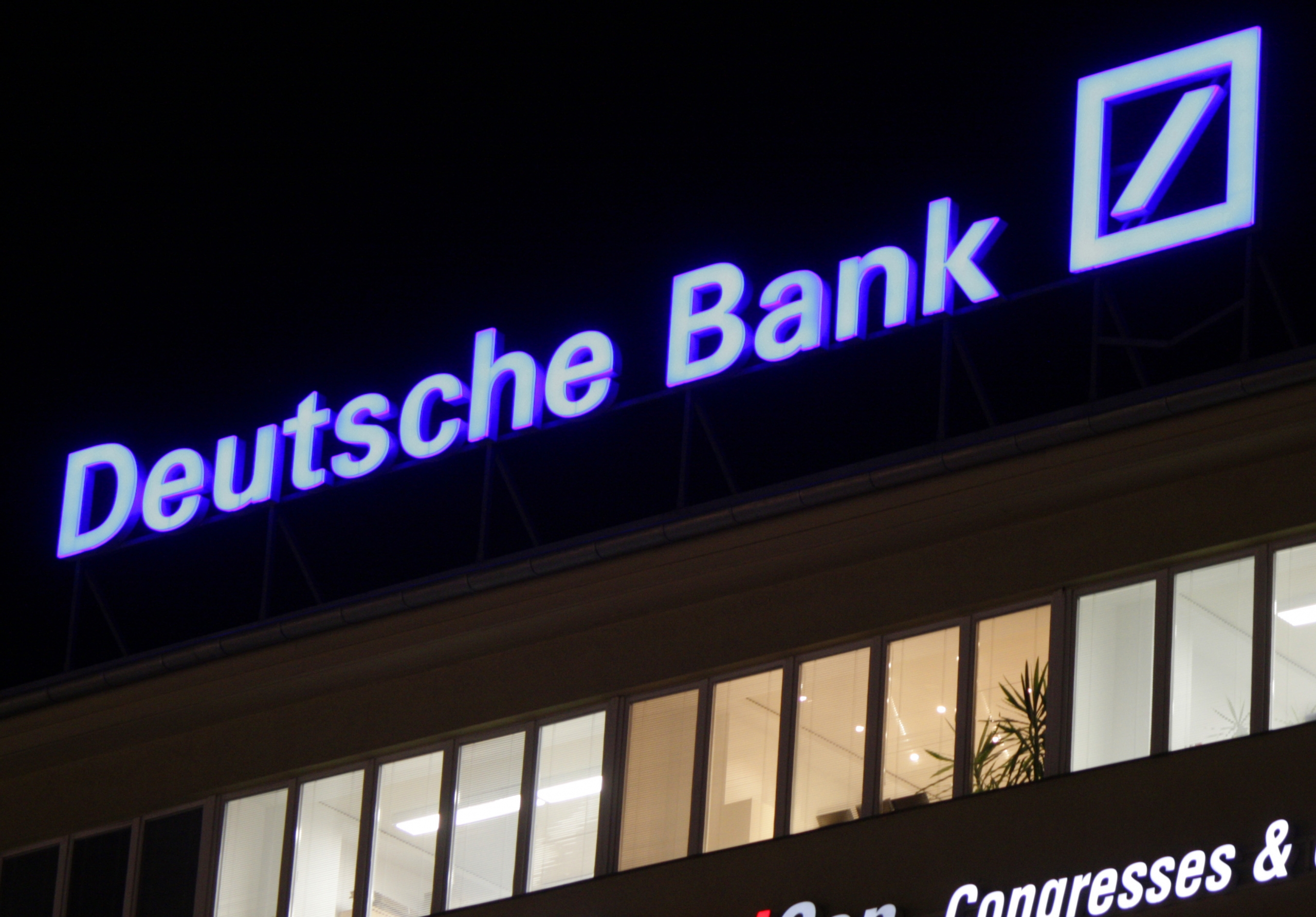 الزيادة الثالثة لرأس مال دويتشه بنك Deutsche Bank في آسيا إندونيسيا تحتل مركز الصدارة