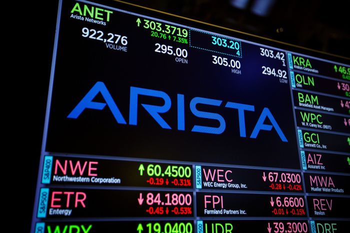 مؤسس Arista Networks أندي بيشتولشايم سيدفع غرامة قدرها 1 مليون دولار لتسوية اتهامات هيئة SEC بالتداول الداخلي