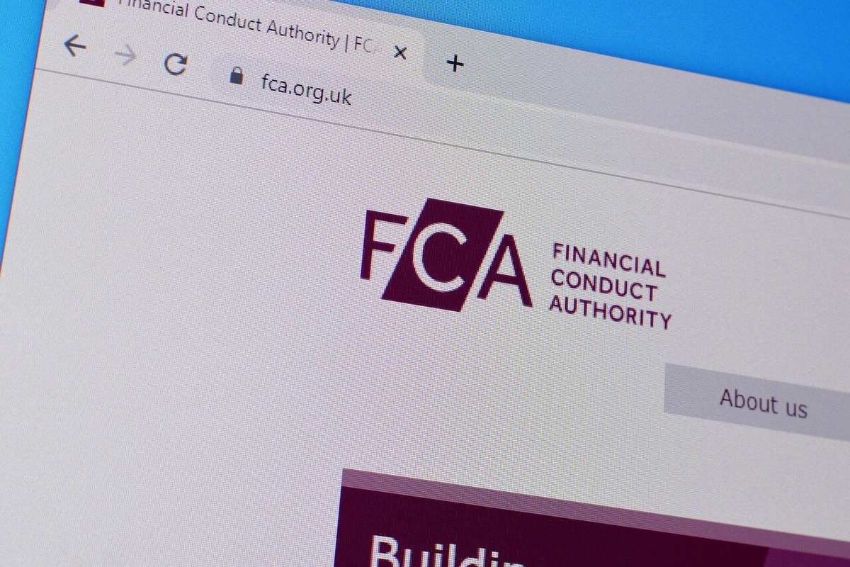 تسترد FCA مبلغ 533,000 جنيه إسترليني لإعادته إلى المستثمرين