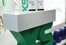 إكس أس دوت كوم XS.com تفوز بجائزتي أفضل تراخيص عالمية وأفضل دعم محلي
