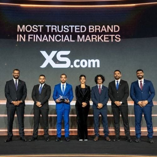 إكس أس دوت كوم تحصد لقب "العلامة التجارية الأكثر موثوقية في الأسواق المالية" خلال معرض دبي للفوركس